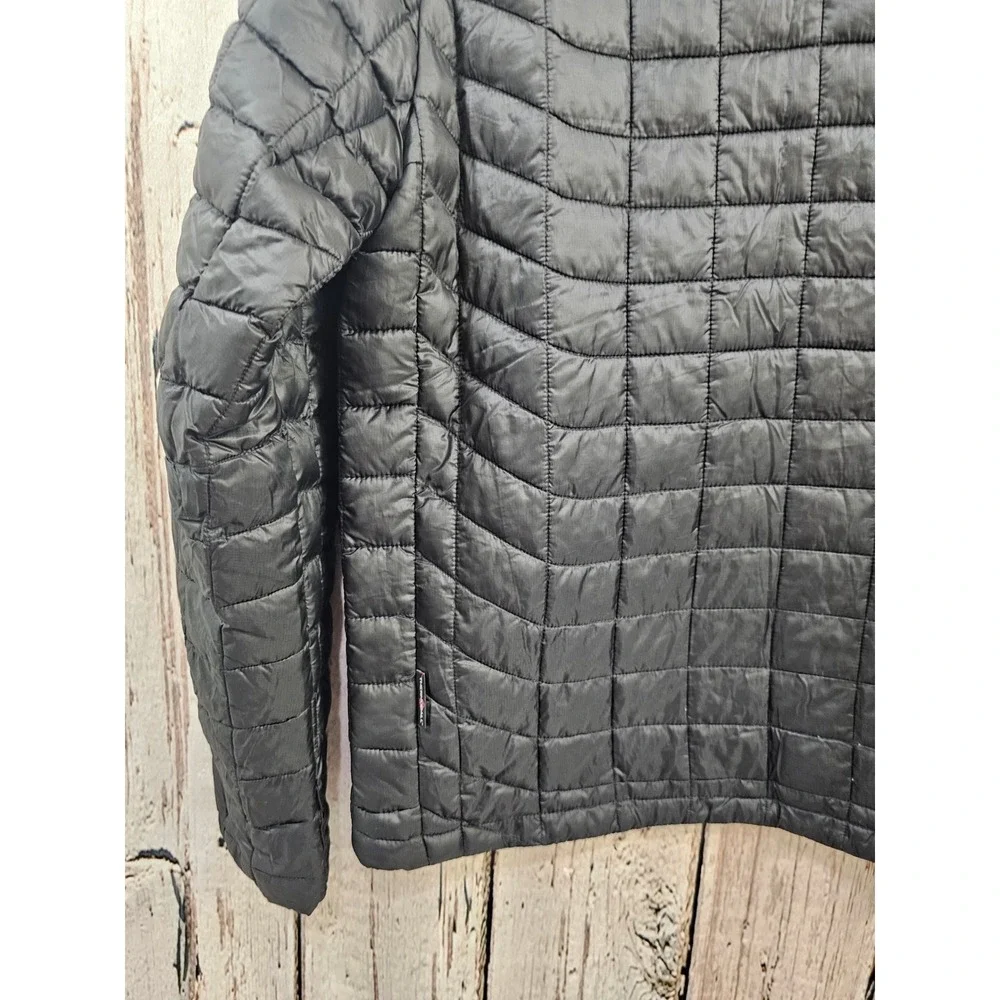 The North Face shoulders 18